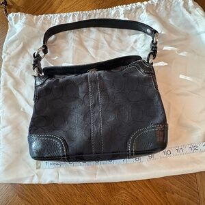 Vintage Coach Classic Chelsea bag in black Signature Coach Pattern